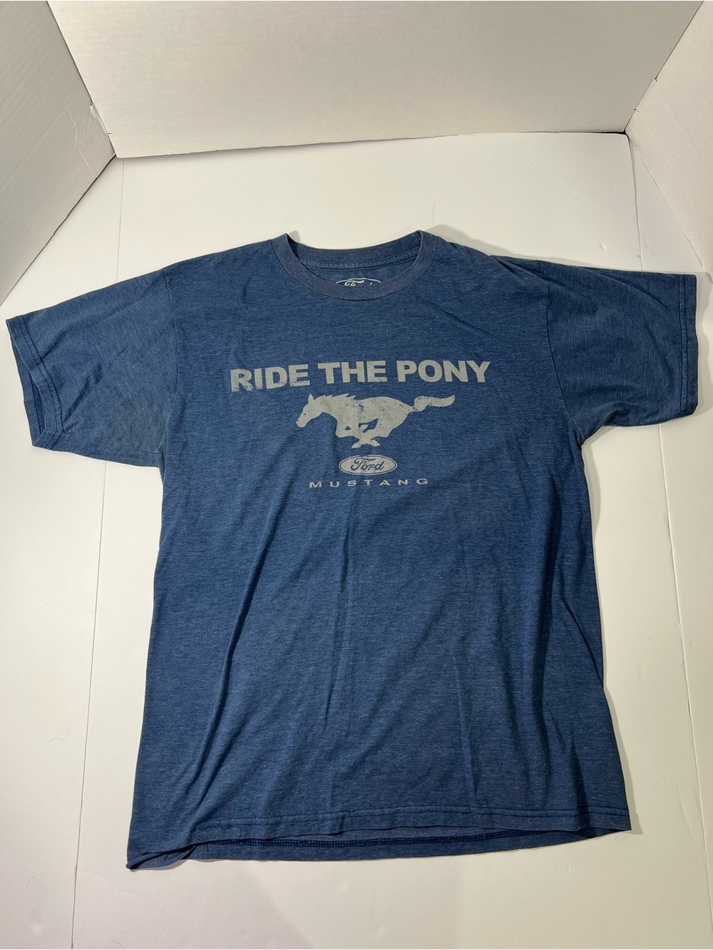 Ford Mustang 'Ride The Pony' Men's Blue Graphic Tee Size Medium